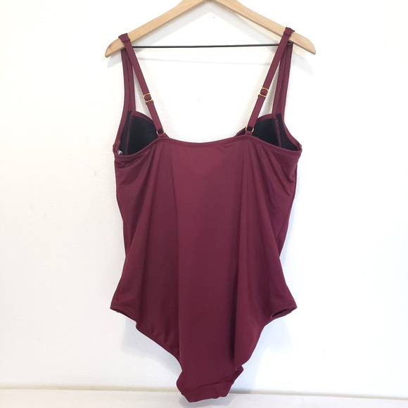NEW!! Sonnet Shores Plus Size 22W Burgundy Ruched Front One Piece Swimsuit - Picture 3 of 12